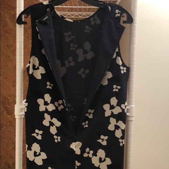 Theory 'Brindina' Autumn Floral Silk Shift Dress - Picture 7 of 9